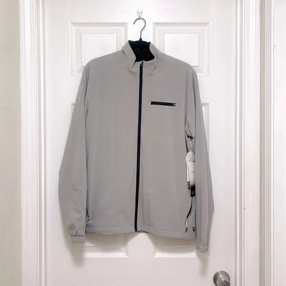 NWT Vuori Palomar Insulated Jacket in Fog - Picture 7 of 10